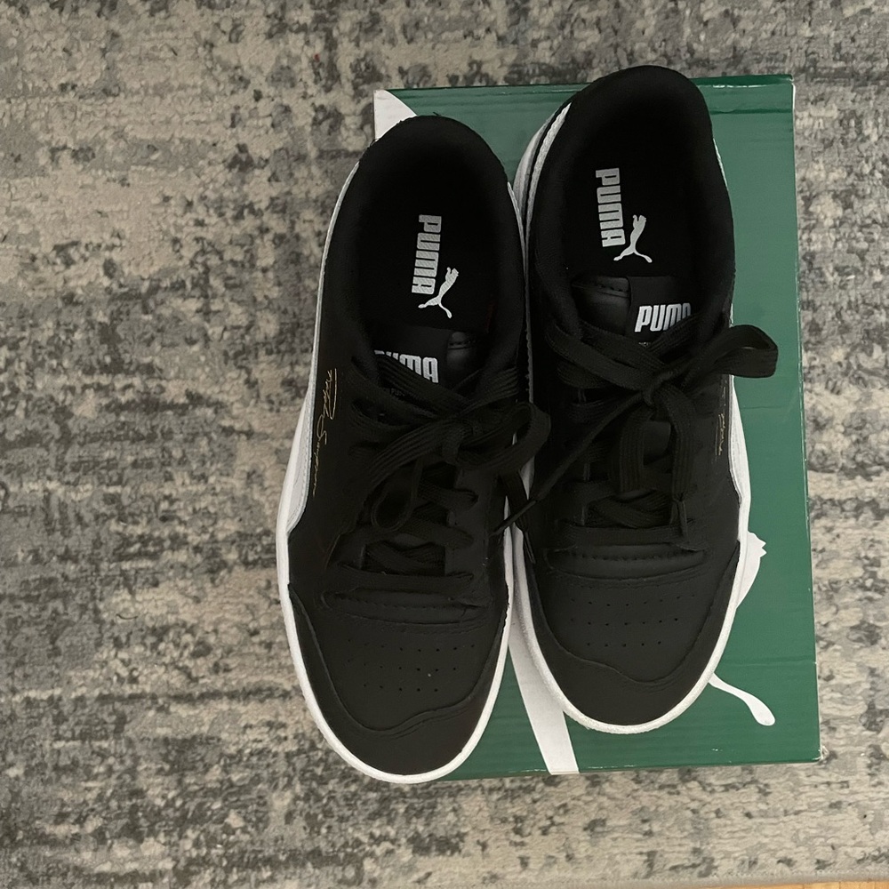 Puma - Picture 3 of 4